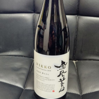 
            鳳凰美田_
            はとさん