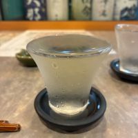 初亀