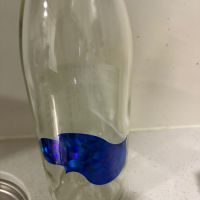 越弌