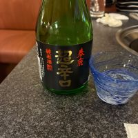 
            春鹿_
            Moryy “Morry” Morioさん