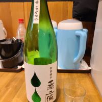 
            一滴二滴_
            acdcさん