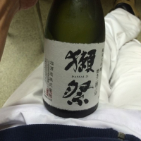 
            獺祭_
            阿部健人さん