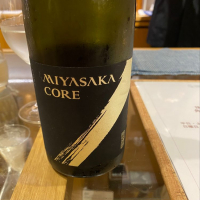 
            MIYASAKA_
            にこさん