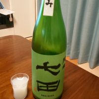 
            七田_
            ひ よさん