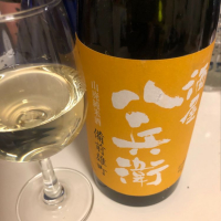 
            酒屋八兵衛_
            Takashi Rikukawaさん