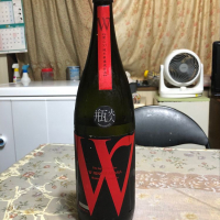 W（ダブリュー）