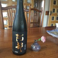 
            あべ_
            ワインからお酒に転向さん