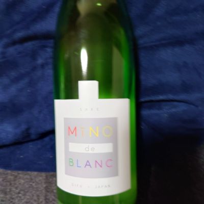 MiNO-de-BLANC （ミーノ・デ・ブラン）のレビュー by_田川の鯉