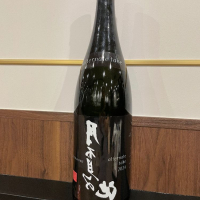 
            月不見の池_
            くさまくらさん